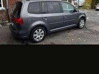 Gebraucht VW Touran Match 150 PS (110 kW) 2012 Grau Van / Kleinbus