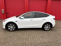 Gebraucht Tesla Model Y RWD 255 kW (347 PS) 2023 Weiß SUV