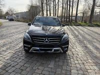 Gebraucht Mercedes ML350 258 PS (189 kW) 2014 Schwarz SUV