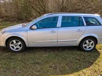 Gebraucht Opel Astra 77 PS (56 kW) 2005 Silber Kombi