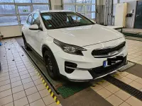 Gebraucht Kia XCeed Vision 160 PS (117 kW) 2022 Casa white SUV