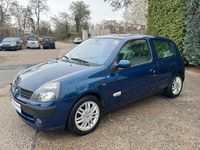 Gebraucht Renault Clio II 107 PS (78 kW) 2002 Blau Kleinwagen
