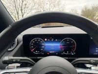 Gebraucht Mercedes GLA220 190 PS (139 kW) 2023 Weiß SUV