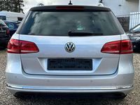 Gebraucht VW Passat Highline 170 PS (125 kW) 2012 Reflexsilber metallic Kombi
