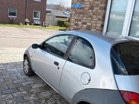 Usata Ford Ka 70 CV (51 kW) 2004 Argento Utilitaria