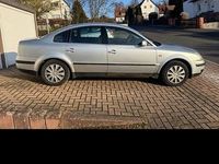 Gebraucht VW Passat 102 PS (75 kW) 2001 Silber Limousine