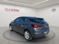 Gebraucht Opel Astra Edition 105 PS (77 kW) 2016 Grau Limousine