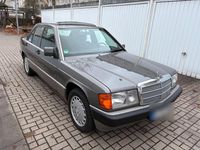 Gebraucht Mercedes 190 122 PS (89 kW) 1992 Grau Limousine
