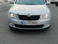 Gebraucht Skoda Superb 160 PS (117 kW) 2010 Blau Limousine