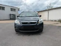 Gebraucht Ford Focus 109 PS (80 kW) 2011 Grau Kombi
