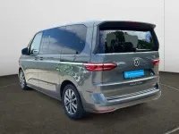 Gebraucht VW Multivan Style 150 PS (110 kW) 2022 Indiumgrau metallic Van / Kleinbus