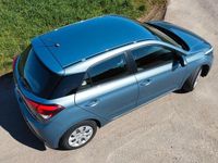 Gebraucht Hyundai i20 GO! 75 PS (55 kW) 2017 Blau Kleinwagen