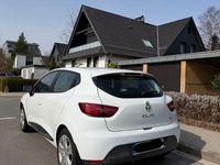 Gebraucht Renault Clio IV Dynamique 90 PS (66 kW) 2015 Weiß Limousine