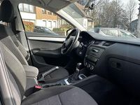 Gebraucht Skoda Octavia Style 150 PS (110 kW) 2014 Grau Kombi