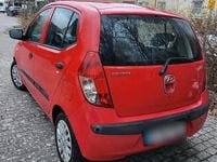 Gebraucht Hyundai i10 69 PS (50 kW) 2009 Rot Kleinwagen