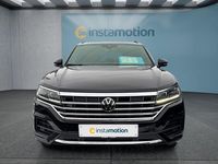 Gebraucht VW Touareg 231 PS (169 kW) 2023 Schwarz SUV