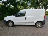 Gebraucht Fiat Doblò 95 PS (69 kW) 2010 Weiß Van / Kleinbus