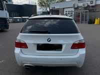 Gebraucht BMW 520 Shadowline 177 PS (130 kW) 2010 Weiß Kombi