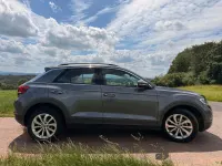Gebraucht VW T-Roc Life 150 PS (110 kW) 2022 Grau SUV