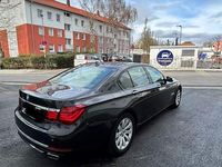 Gebraucht BMW 740 313 PS (230 kW) 2013 Grau Limousine