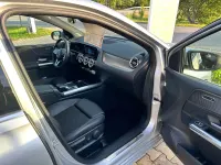 Gebraucht Mercedes B180 136 PS (100 kW) 2020 Iridiumsilber  metalliclack Kleinwagen