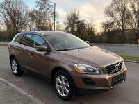 Gebraucht Volvo XC60 Summum 215 PS (158 kW) 2013 Braun SUV