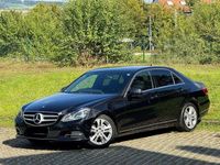 Gebraucht Mercedes E220 170 PS (125 kW) 2013 Schwarz Limousine