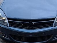 gebraucht Opel Astra Cabriolet Twin Top 1.9 110kW