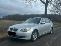 Gebraucht BMW 525 197 PS (144 kW) 2007 Silber Kombi