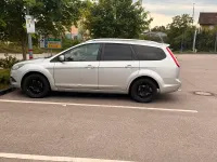 Gebraucht Ford Focus 125 PS (91 kW) 2009 Silber Kombi