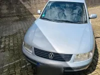 Gebraucht VW Passat 100 PS (73 kW) 1999 Silber Limousine