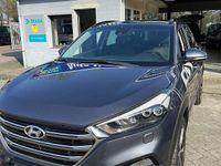 Gebraucht Hyundai Tucson Trend 177 PS (130 kW) 2018 Grau SUV