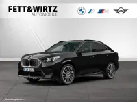 Neu BMW iX2 M Sport 150 kW (204 PS) 2026 Black sapphire metallic SUV