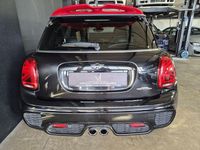 Gebraucht Mini John Cooper Works 231 PS (169 kW) 2019 Schwarz Kleinwagen