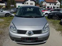 Gebraucht Renault Scenic E-Tech Exception 106 PS (77 kW) 2006 Silber Limousine