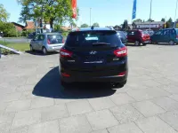 Gebraucht Hyundai ix35 Trend 166 PS (122 kW) 2014 Dunkel schwarz metallic SUV