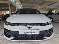 Gebraucht VW Golf VIII Style 150 PS (110 kW) 2025 Weiß Limousine