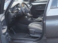 Gebraucht BMW 214 Active Tourer 95 PS (69 kW) 2016 Grau Van / Kleinbus