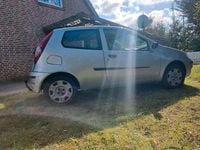 Usata Fiat Punto 60 CV (44 kW) 2004 Grigio Utilitaria
