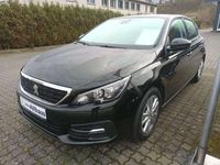 gebraucht Peugeot 308 Active PureTech 130 6 Gang Sommer/Winterräder