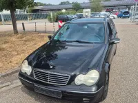 Gebraucht Mercedes C200 163 PS (119 kW) 2001 Schwarz Kombi