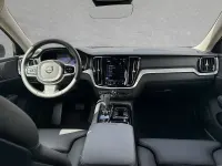 Gebraucht Volvo V60 Plus 398 PS (292 kW) 2024 Onyx black (metallic) Kombi