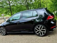 Second-hand VW Golf VII Highline 150 CP (110 kW) 2019 Negru Berlinǎ
