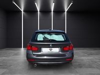 Gebraucht BMW 320 184 PS (135 kW) 2013 Grau Kombi
