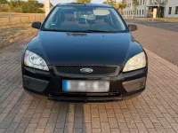 Gebraucht Ford Focus 100 PS (73 kW) 2008 Schwarz Kombi