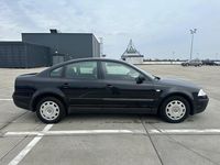 Gebraucht VW Passat 130 PS (95 kW) 2005 Schwarz Limousine