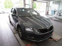 gebraucht Skoda Octavia Combi Style2.0TDI DSG LED Navi SHZ ACC