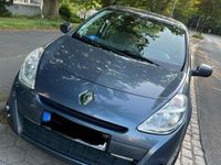 Gebraucht Renault Clio III 74 PS (54 kW) 2011 Blau Kleinwagen