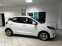 Gebraucht Hyundai i10 67 PS (49 kW) 2021 Weiß Kleinwagen