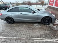 Gebraucht Mercedes E350 231 PS (169 kW) 2011 Grau Coupé